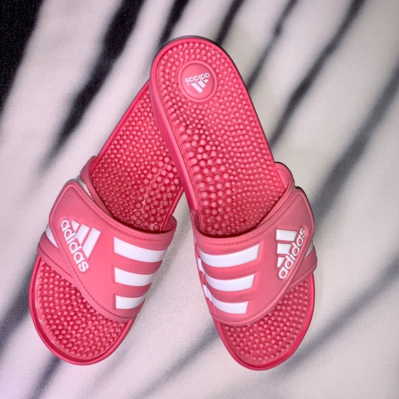 pink adissage slides